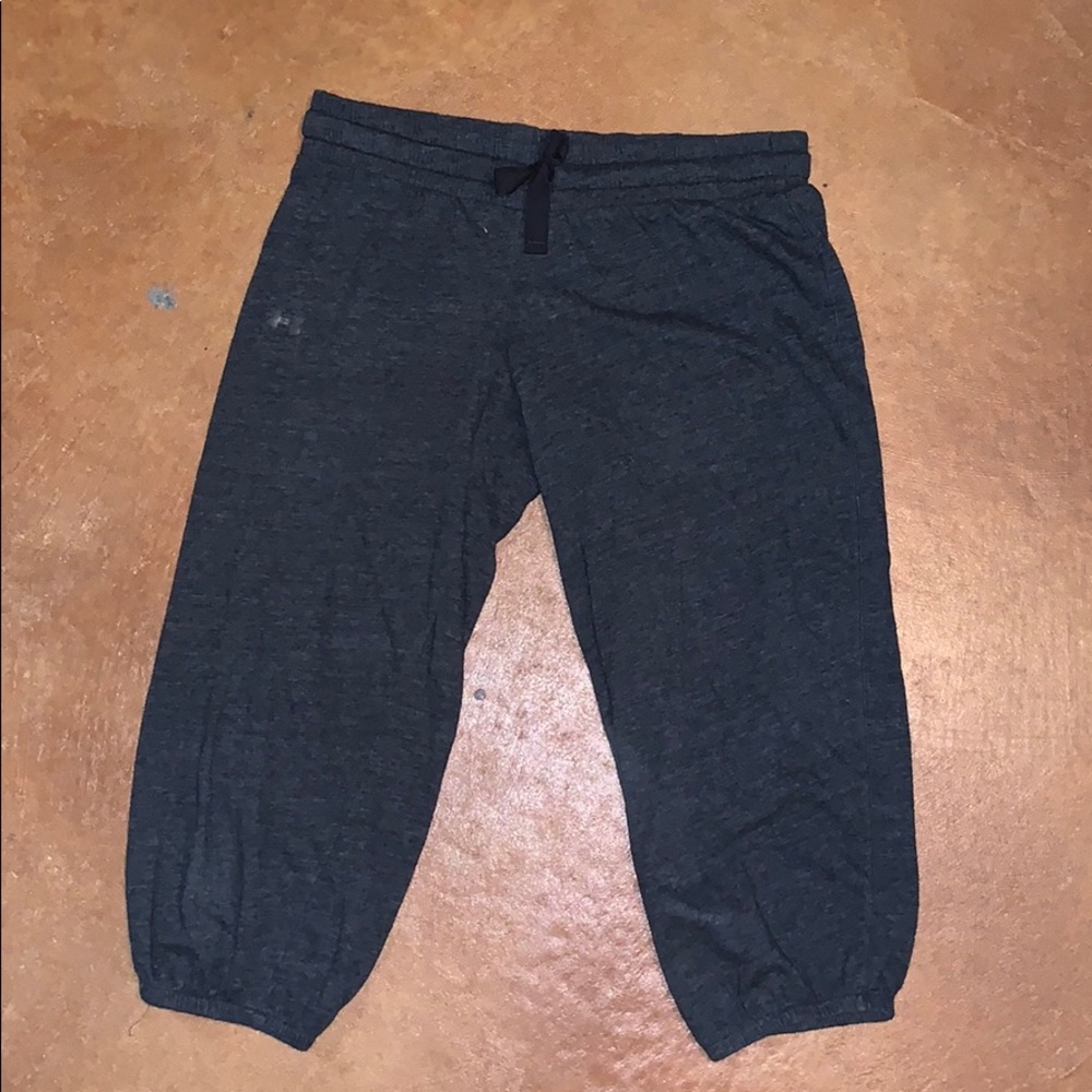 Cozy Under Armour Capris